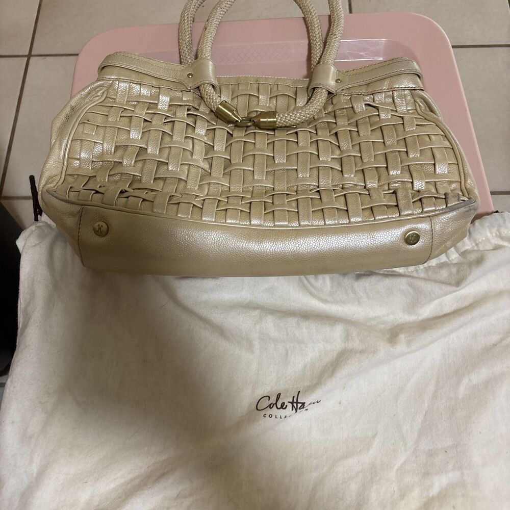 Vintage Cole Haan Woven Leather Handbag With Tassle And Suede Interior Dustbag